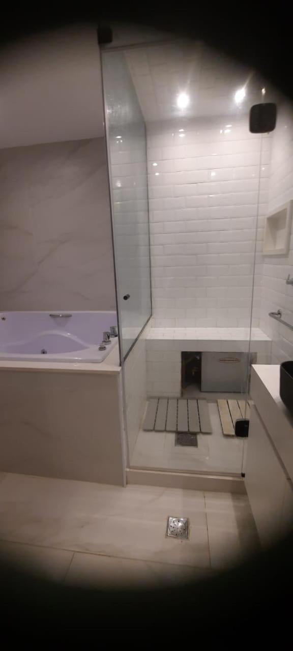 Front Copacabana 400mts Apartamento *