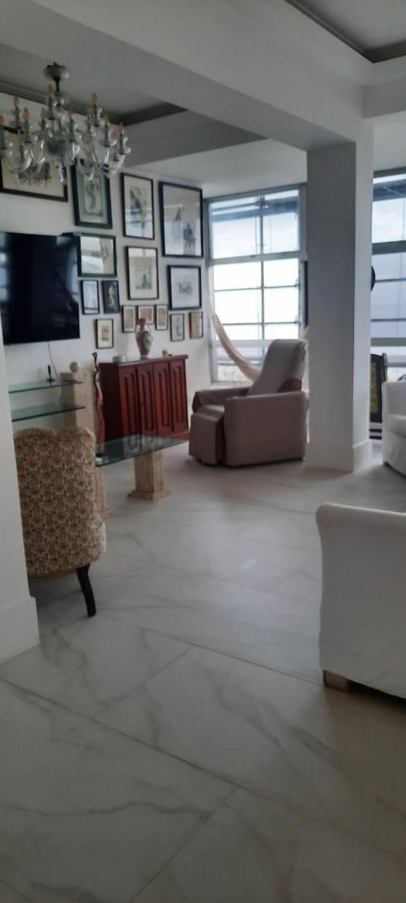 Front Copacabana 400mts *
